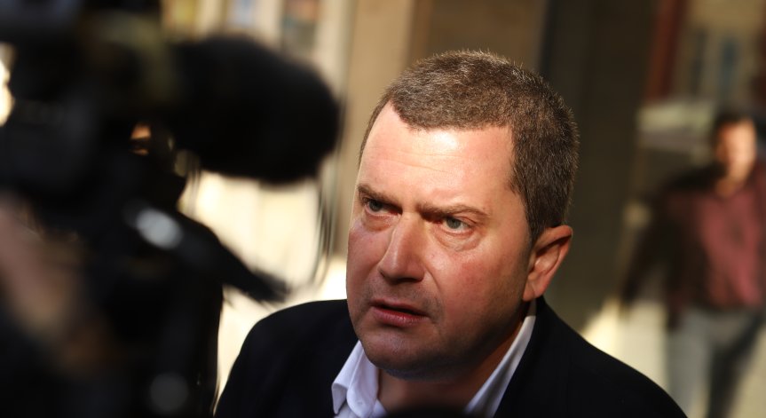 Станислав Владимиров остава кмет на Перник: Нинова не търпи някой да е победител