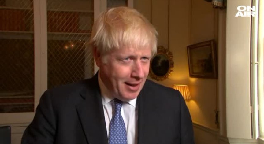 Борис Джонсън се среща с Макрон. Ще се разберат ли за Brexit? (обновена)