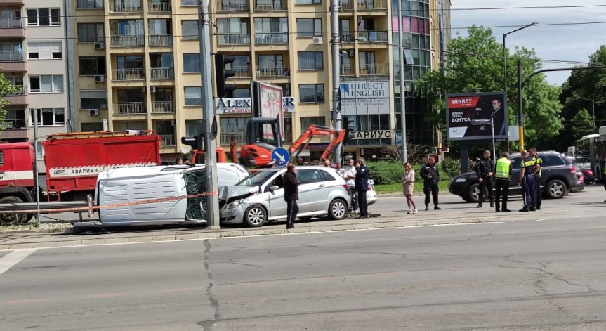 Вежди Рашидов е в болница след катастрофа в София