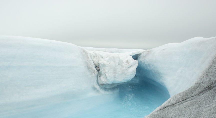 Ледникът Кизилсу е по-устойчив на глобалното затопляне от ледниците в Алпите и Андите.
