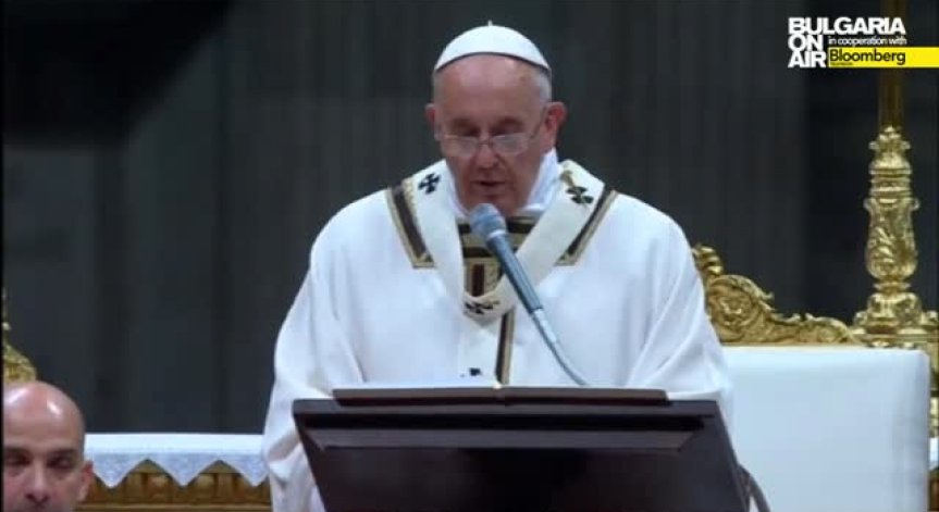 Папата осъди бруталното преследване на малцинствата и насилието срещу децата
