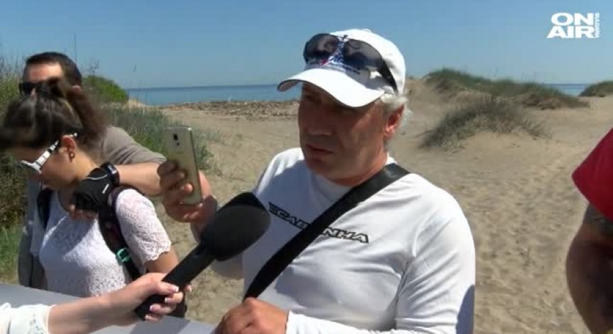Граждани на протест: Ограничават достъпа до плаж 