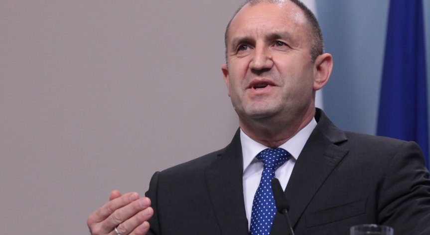 Радев за субсидиите: Липсва механизъм, който да третира еднакво партиите