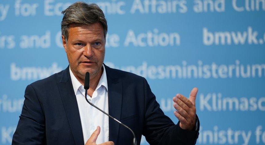 Въпреки недостига на газ: Германия ще затвори атомните си електроцентрали