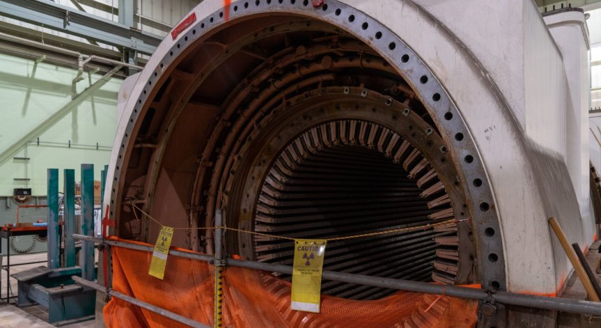 Иран строи нова АЕЦ за $2 млрд.