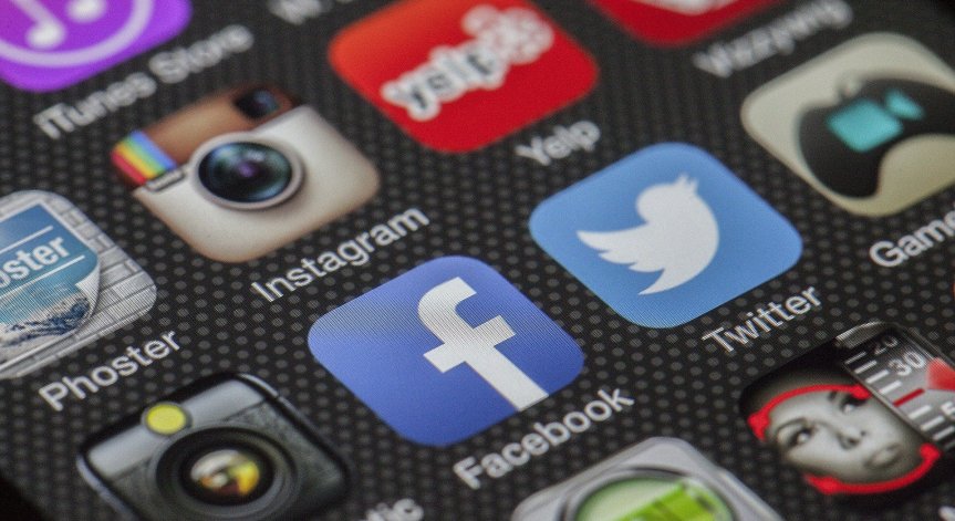 Зукърбърг и Meta атакуват TikTok с продукта Reels и нови функции за рекламодателите