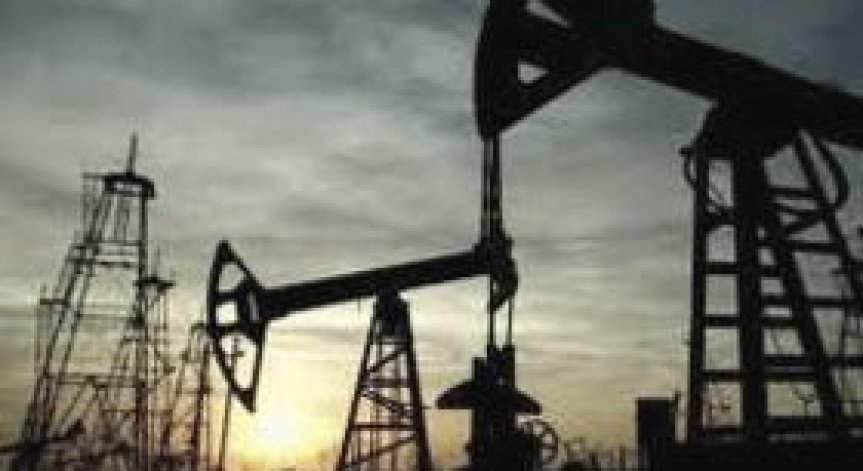 Петролът потъва за трета поредна седмица