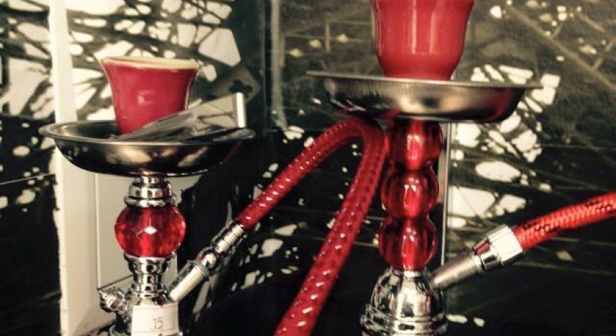 Митничари разбиха мрежа за нелегален тютюн за наргиле