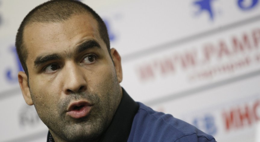 Спортната комисия наложи дълга почивка на Багата