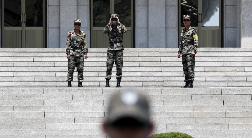 Северна Корея отрича да е изпращала свои военни в Русия