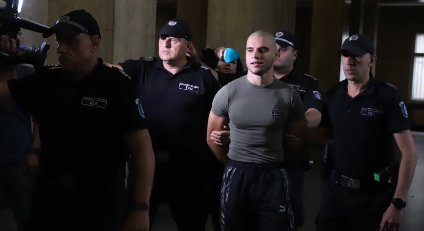 Биячът от Перник отива на съд за 8 престъпления, заплашвал дори полицаи