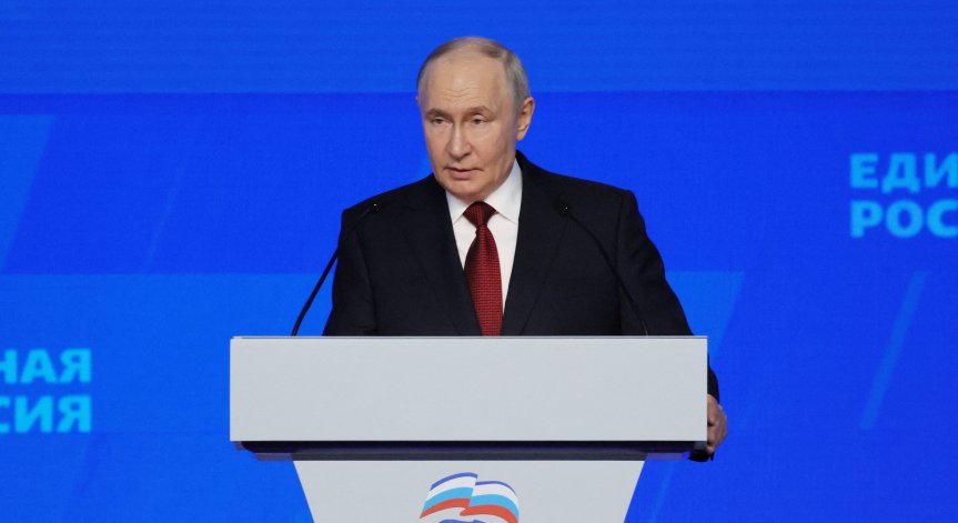 Путин: Ще преодолеем предизвикателствата и ще защитим Русия