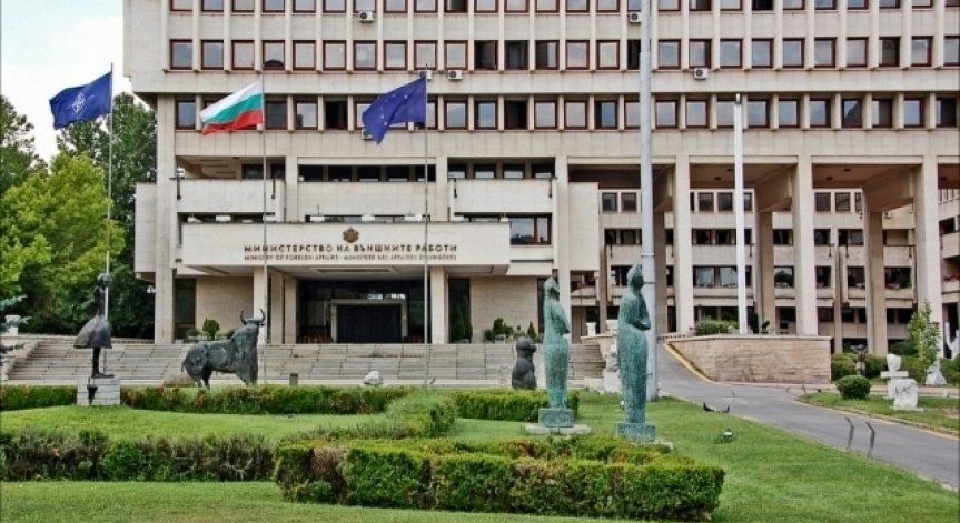 МВнР съветва българите в Турция да избягват оживени и туристически места