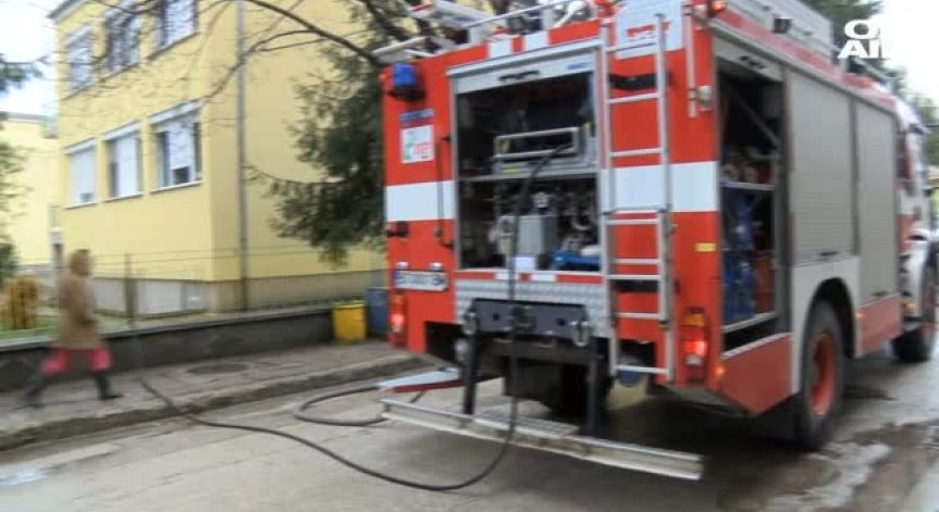 Пламъци обхванаха помещение в детска градина в Павликени