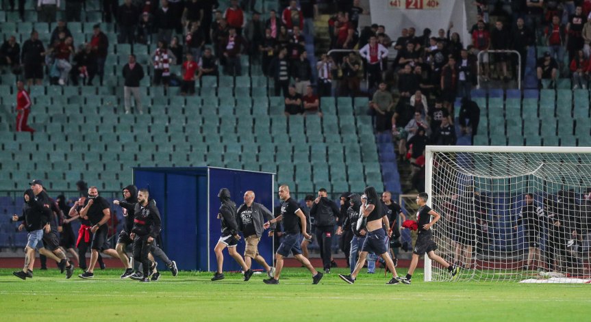 БФС наказа ЦСКА с пет мача без публика и солена глоба