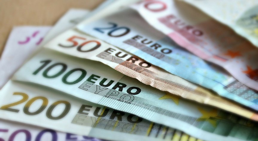 Гърция дава 215 млн. евро за бонуси за хора с ниски доходи 