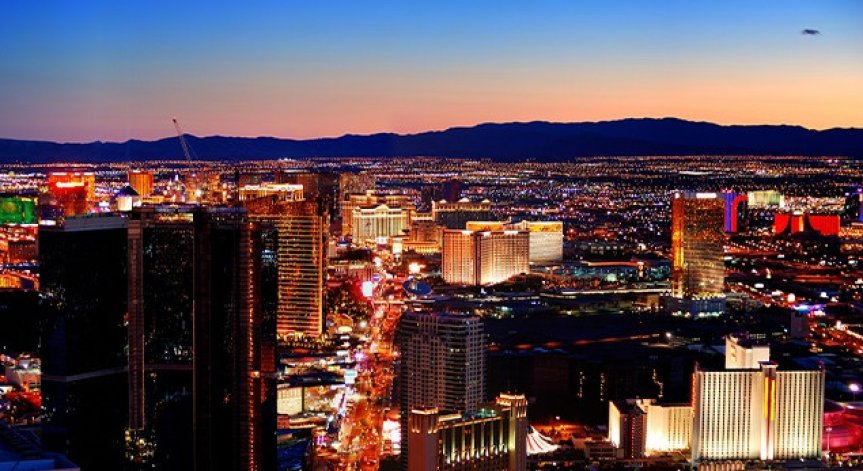 Превръщането на Лас Вегас в хазартна дестинация помага значително и на развитието на местната икономика.