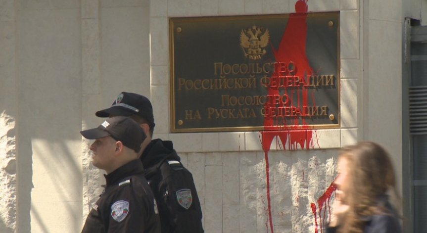 Посолството на Русия: Цели се минимизиране на руското присъствие в България