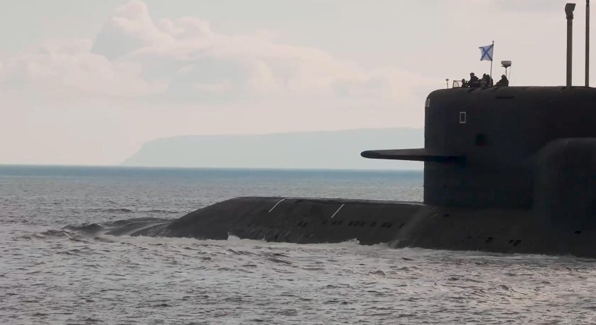 Великобритания налива 8,4 млрд. паунда в ядрения си подводен флот