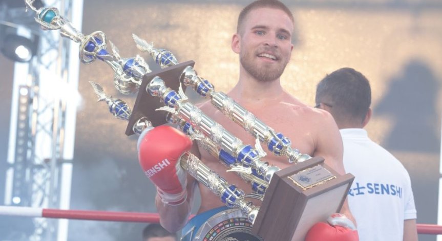 Колая демонстрира отлична кондиция.