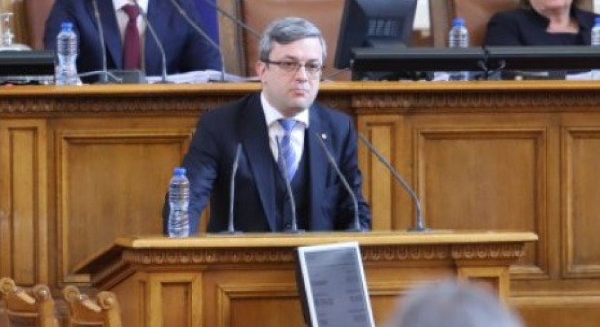 Тома Биков се извини за невярна информация срещу дарител на ДБ