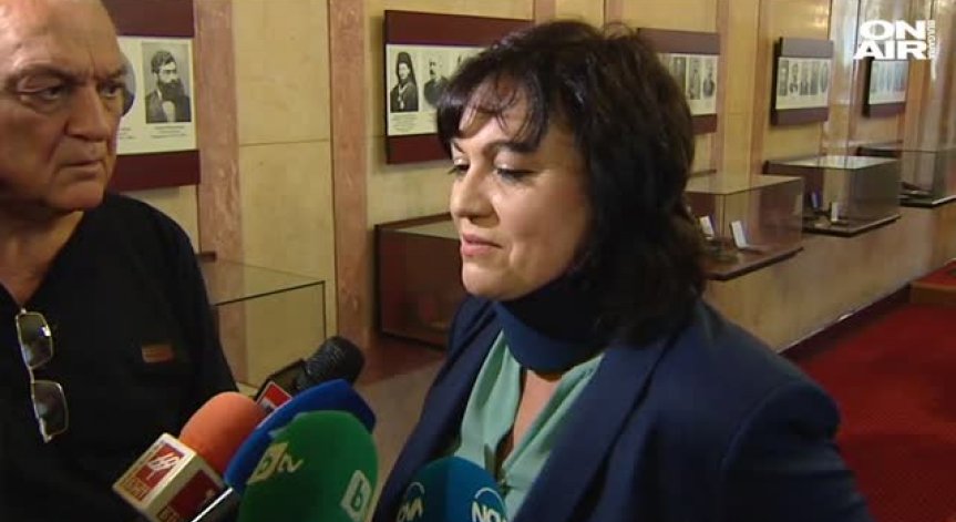 Корнелия Нинова отново в катастрофа с такси