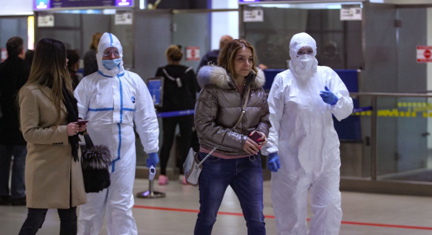 Субсидираме чартърните полети на чужди туристи с 35 евро на седалка