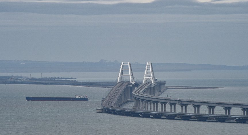 Украйна: В Крим унищожихме руски железопътен товар с ракети 