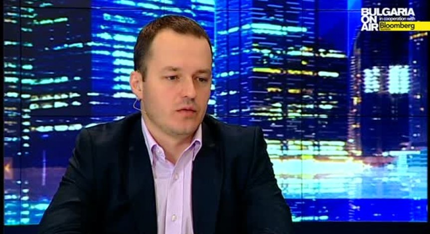 До 2 години няма да има нови избори, прогнозира политологът Стойчо Стойчев
