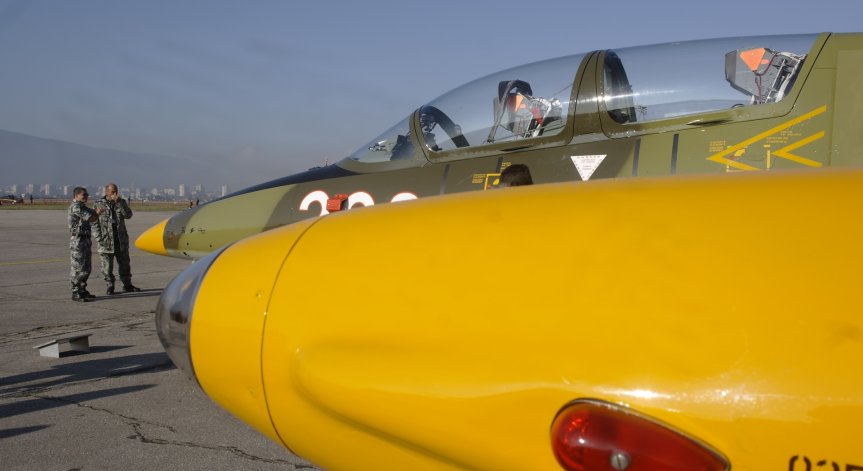 България може да вземе гръцки F-16: Катимерини