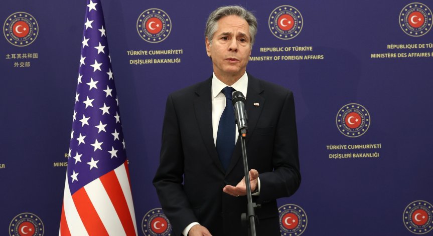 Блинкен разговаря и с външния министър Хакан Фидан.