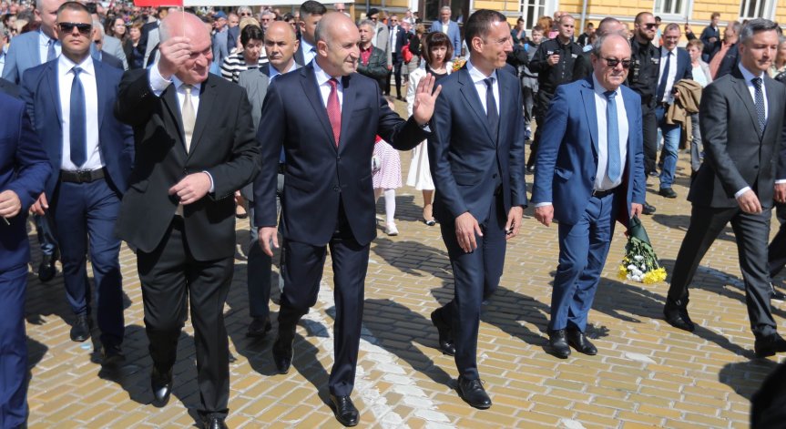 Радев: Просперитетът на обществото е свързан с отношението му към знанието