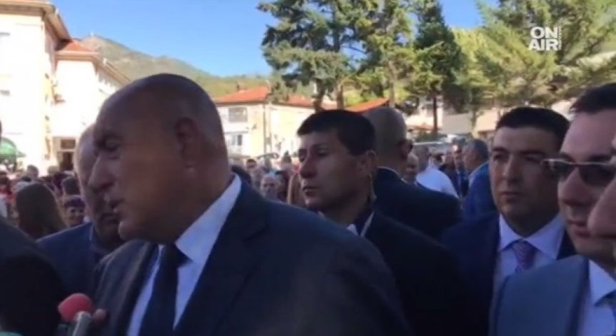 Бойко Борисов пожела успех на амбициите на Слави Трифонов