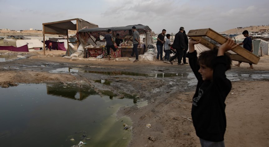 Над 1 млн. души са се евакуирали от Рафах в опит да се спасят от израелските удари