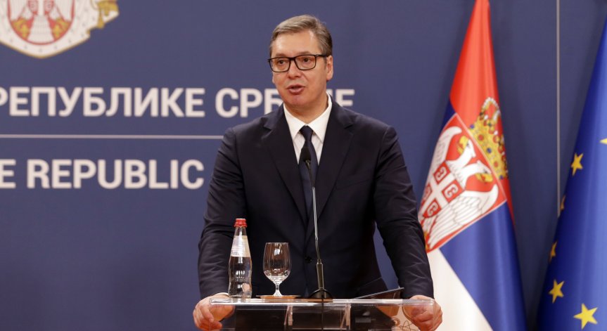 Кризата е в напомнянето на Вучич, че различията между Сърбия и Косово не са решени