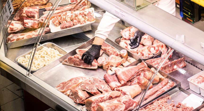 70% от свинското по магазините е внос