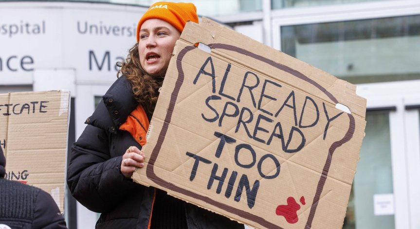 6-дневна стачка започват младшите лекари в Англия