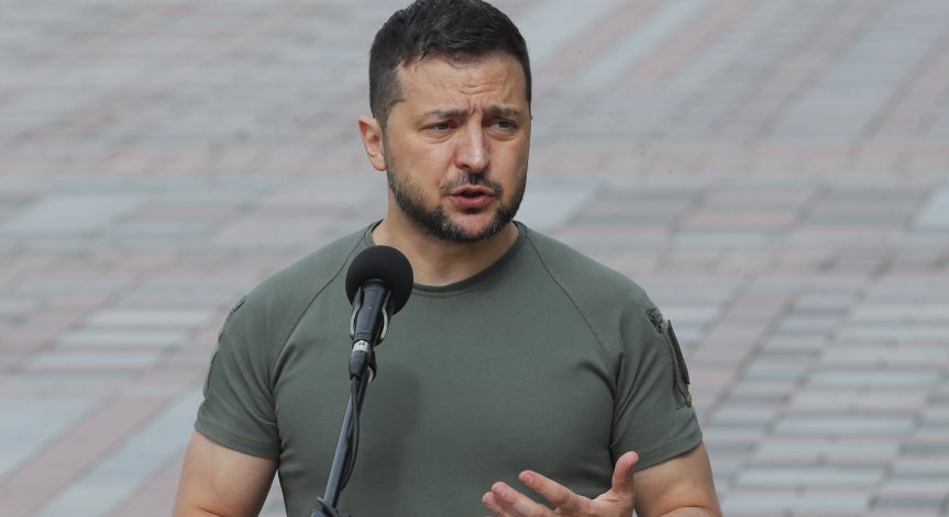 Зеленски разговаря с Кристалина Георгиева, търси спешно $1,4 млрд. помощ от МВФ