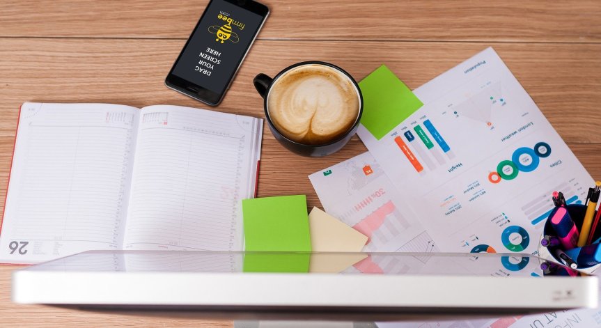 МОН: Дистанционното обучение на учениците - поне до 13 април