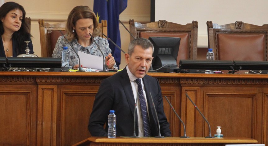 Министър Тодоров: Летище София ще се възстановява от кризата до 2029 г.