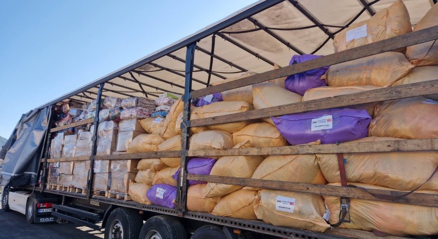 ДПС: 5000 походни легла пътуват към бедстващите хора в Турция