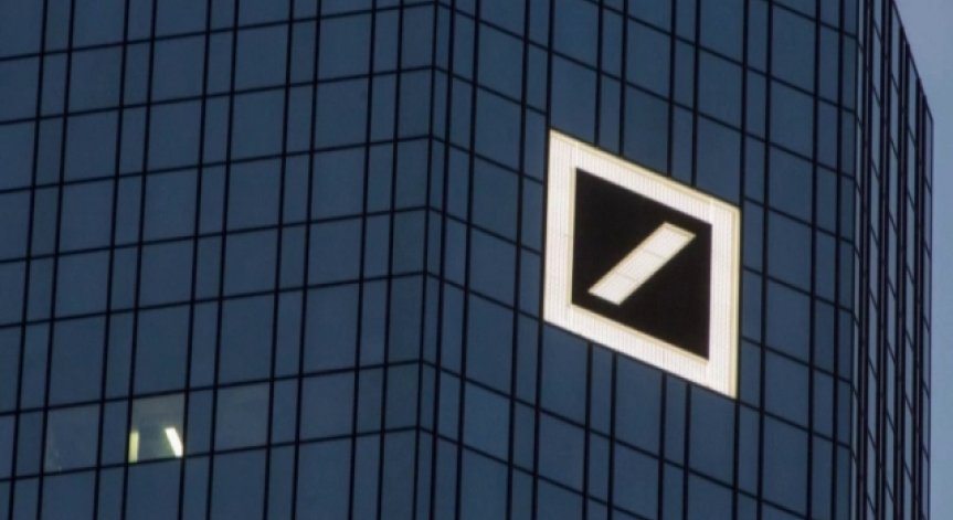 Deutsche Bank съкращава 15 хиляди работни места