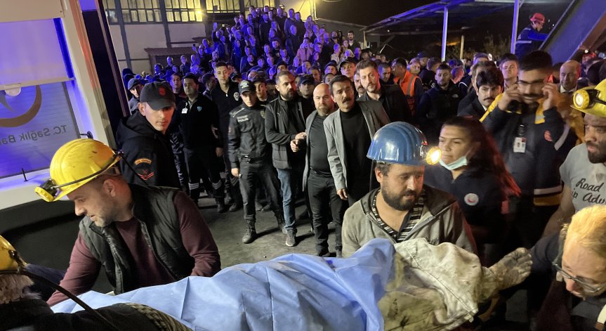 Броят на загиналите в мината в Турция достигна 28 души