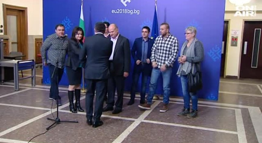 Видин спира протестите, разбраха се с Борисов
