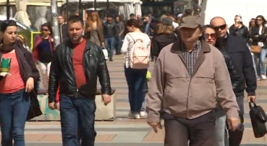 Ветровито и облачно, максималните температури ще бъдат 20 градуса