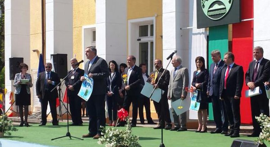 Ивайло Калфин: Нека уважаваме труда на работещите