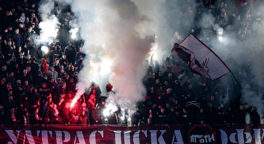 Призовават за спокойствие на трибуните. 