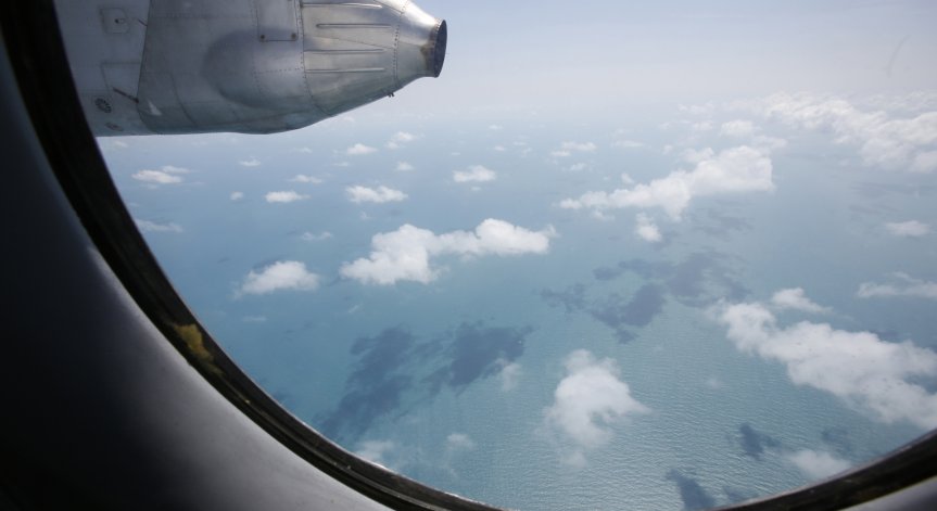 Все още няма и следа от изчезналия самолет на Malaysia Airlines
