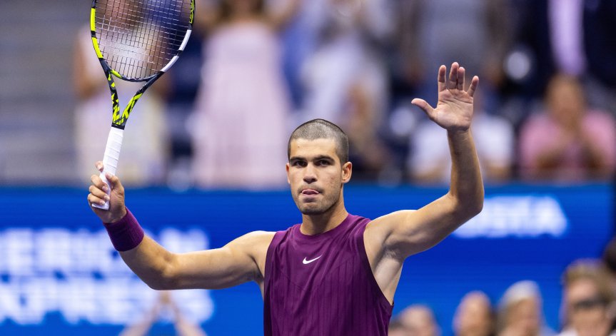 Следващият му съперник отново е италианец.