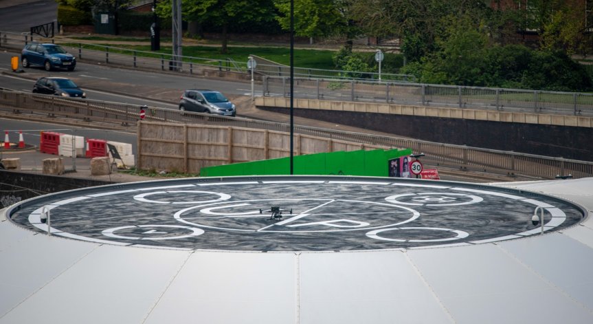 Великобритания откри първото в света летище за въздушни таксита